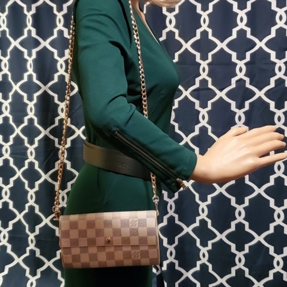 Louis Vuitton Damier Azur Portefeuille Sara Long Wallet - Picture 2 of 10